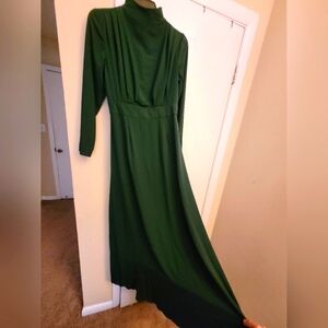 Lameera Moda emerald dress with flowy bottom